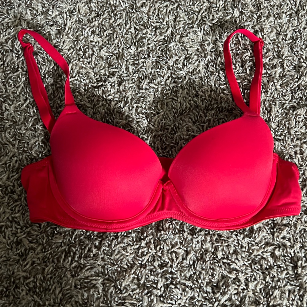 Victoria Secret PINK Bra NWOT